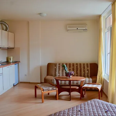 Otel Rainbow 2 Complex Sunny Beach