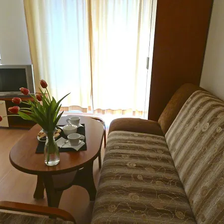 Rainbow 2 Complex Otel