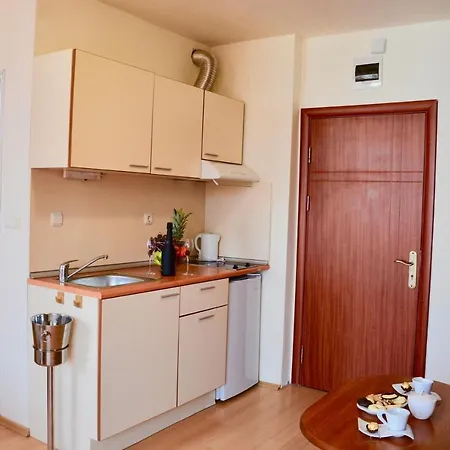 호텔 Rainbow 2 Complex