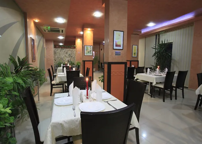 Hotell Rainbow 2 Complex 3*