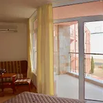 Rainbow 2 Complex
