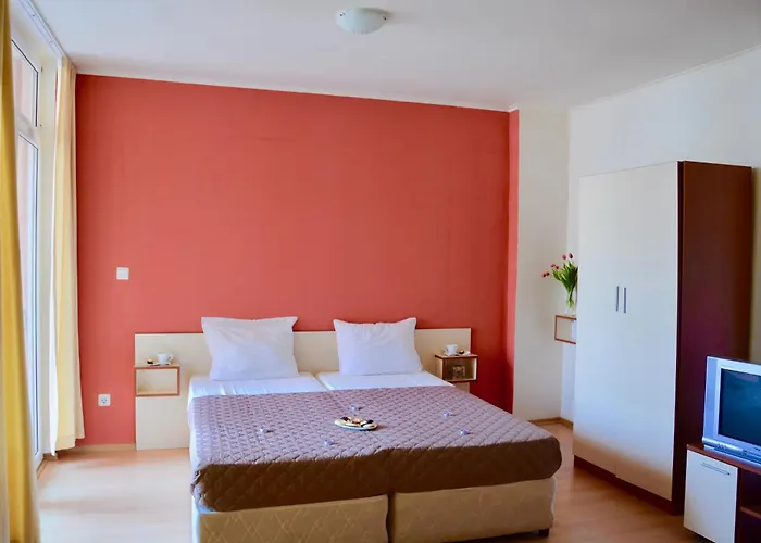 Rainbow 2 Complex Отель