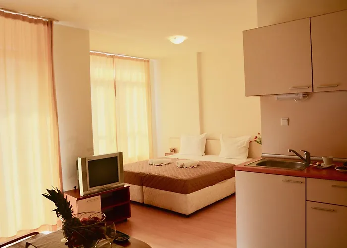 Rainbow 2 Complex Солнечный берег