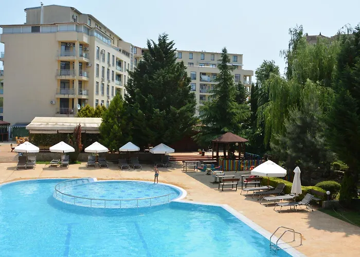 Rainbow 2 Complex 3* Солнечный берег