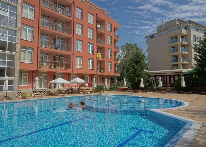 Rainbow 2 Complex 3*