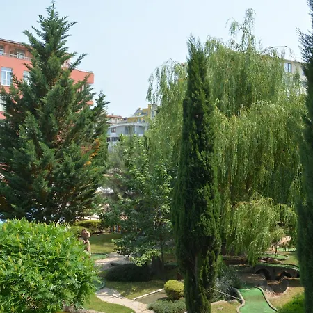 Rainbow 2 Complex מלון סאני ביץ'