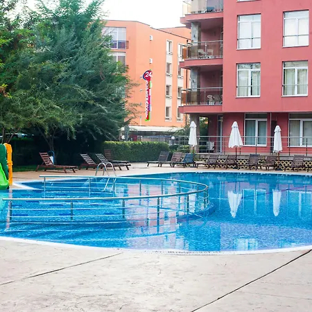 Rainbow 2 Complex 3* סאני ביץ'