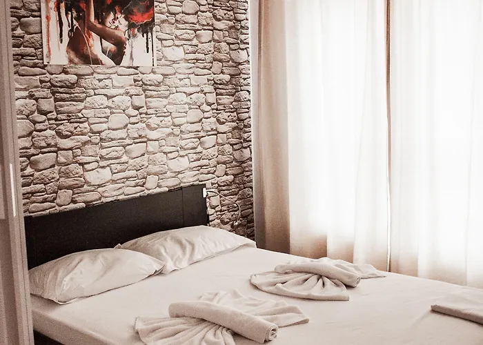 Rainbow 2 Complex 3*